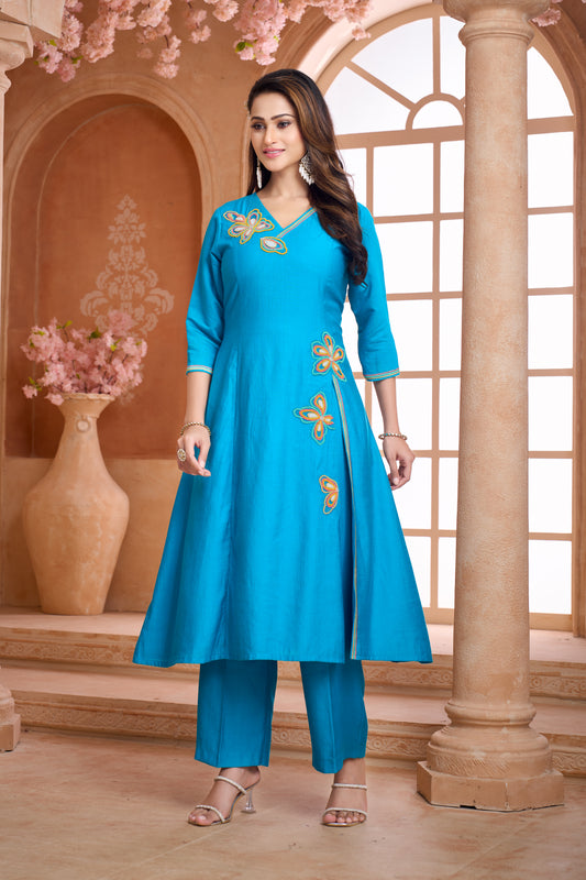 Turquoise blue embroidered kurta set
